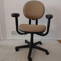 Office Chair - Steelcase