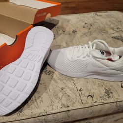 Woman nike