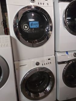 FRIGIDAIRE front load washer and dryer set working perfectly