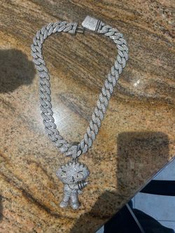 24 inch buss down with L diamonds