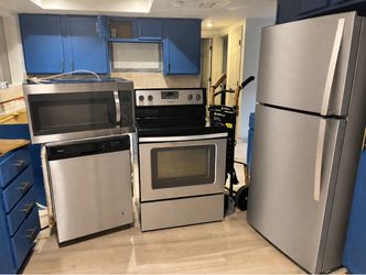 Stainless Steel Appliance Set