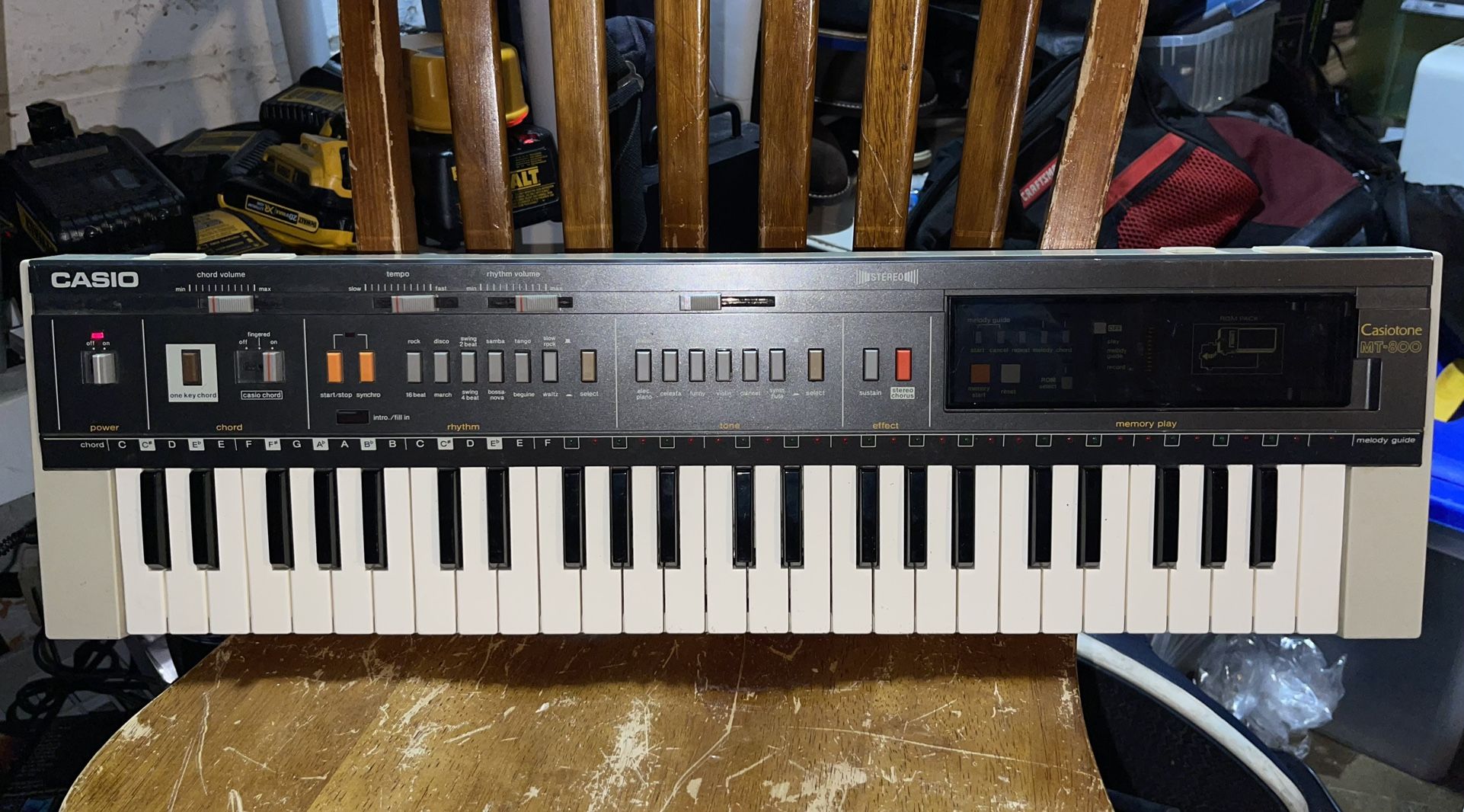 Vintage Casio MT-800 Casiotone 49-Key Synthesizer MIDI Keyboard W/ROM Pack Tested Working