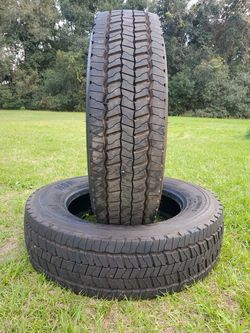 225*70*19.5 MATCHING pair