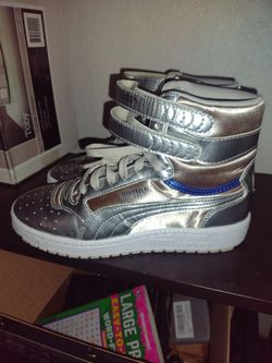 Puma Sky II Hi Explosive "Metallic Silver" sneakers in a women's size 7