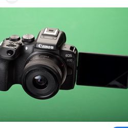 Canon EOS R10 Camera 