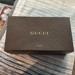 Gucci 233334 A9LA0 1061