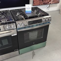 GE 30 Inch Gas Range Stove Brand New, 1 Year Manufacturers Warranty