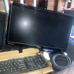 Computer monitor Set Make Offer 