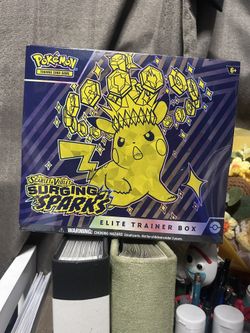 Pokemon Surging Sparks Trainer Box
