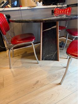 Kitchen/Dinette set