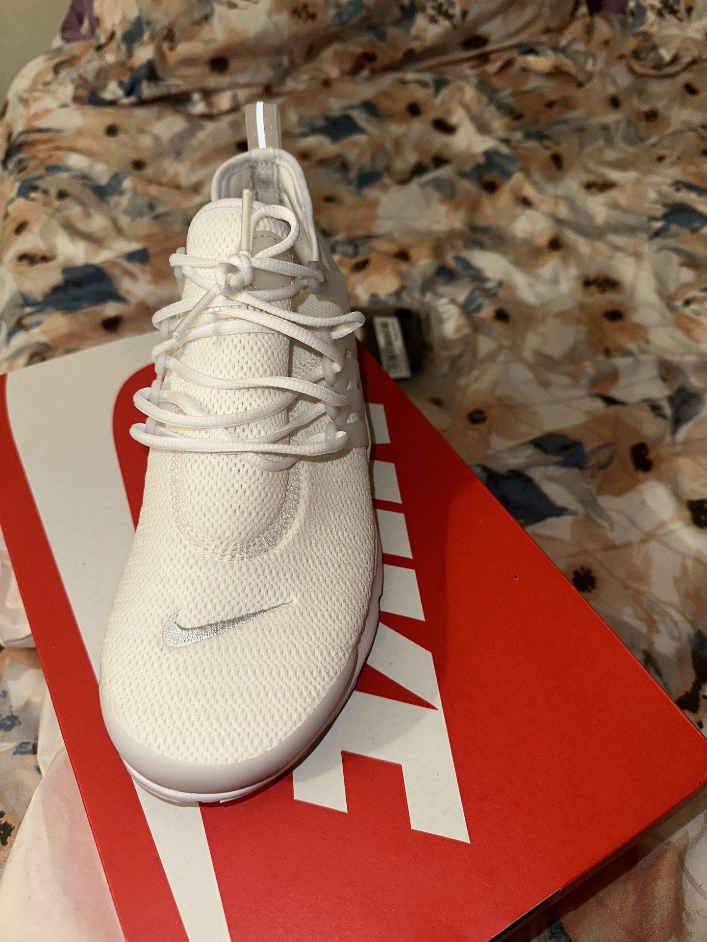 Nike Air Presto Women Sz 10 - Main Image