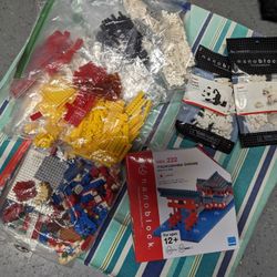 100s of Nano Bricks and Sealed Sets