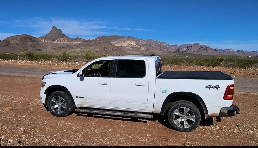 Tonto Cover Dodge Short Bed 5.5 Ft.