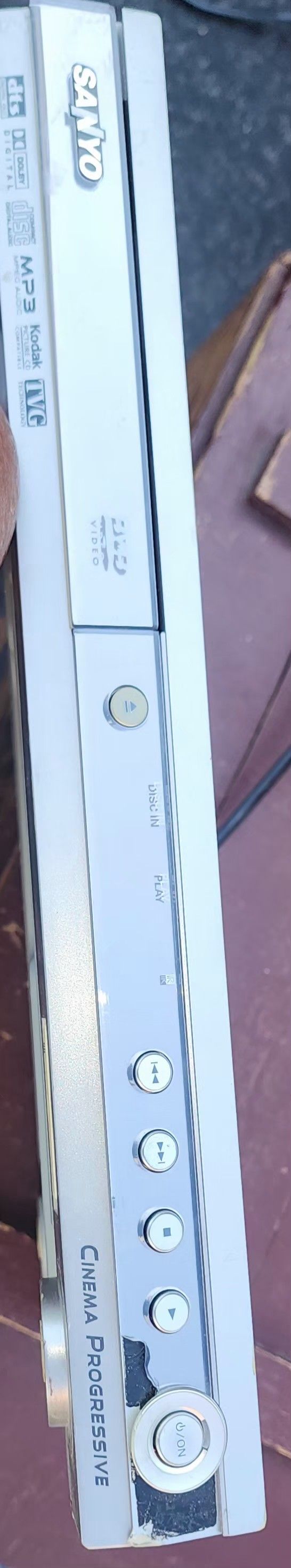 Sanyo DWM-400 Progressive Scan DVD Player Tested and Works