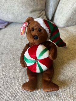 Ty Beanie Babies Yummy Bear Peppermint Candy Plush 2005 w/ Heart Tag