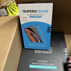 Iphone 11 pro max/ Ipad Pro 9.7 