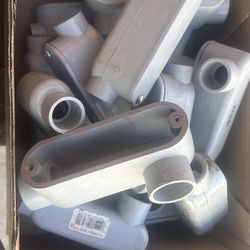 electrical conduit body