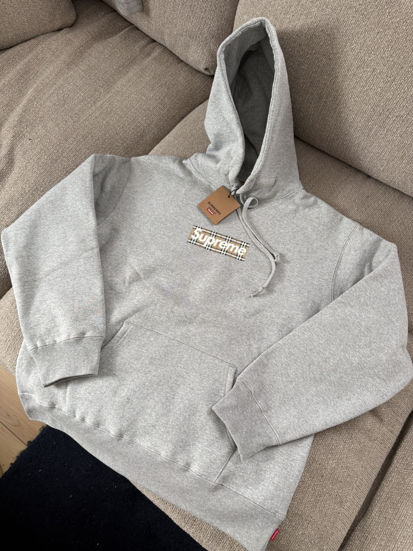 Supreme Burberry Box Logo Hoodie