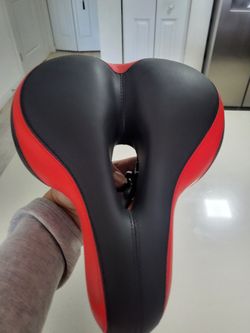 Oversized bike seat Peloton