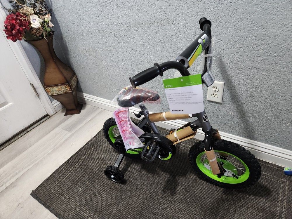Huffy Bike Rack Kids 12 New Ready To Ride
