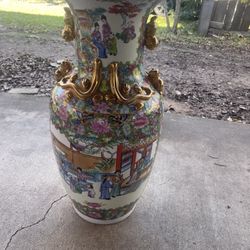 Antique Big Vase 