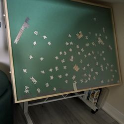 Puzzle Table