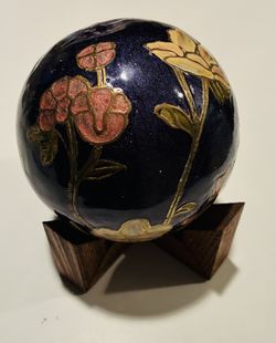 Cloisonné Sphere w/Wood Stand.