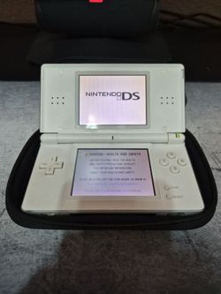 White crystal Ds