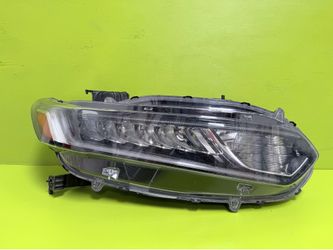 2018 2019 2020 2021 2022 HONDA ACCORD SEDAN Halogen Headlight W/ LED OEM