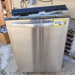 Frigidaire Dishwasher 