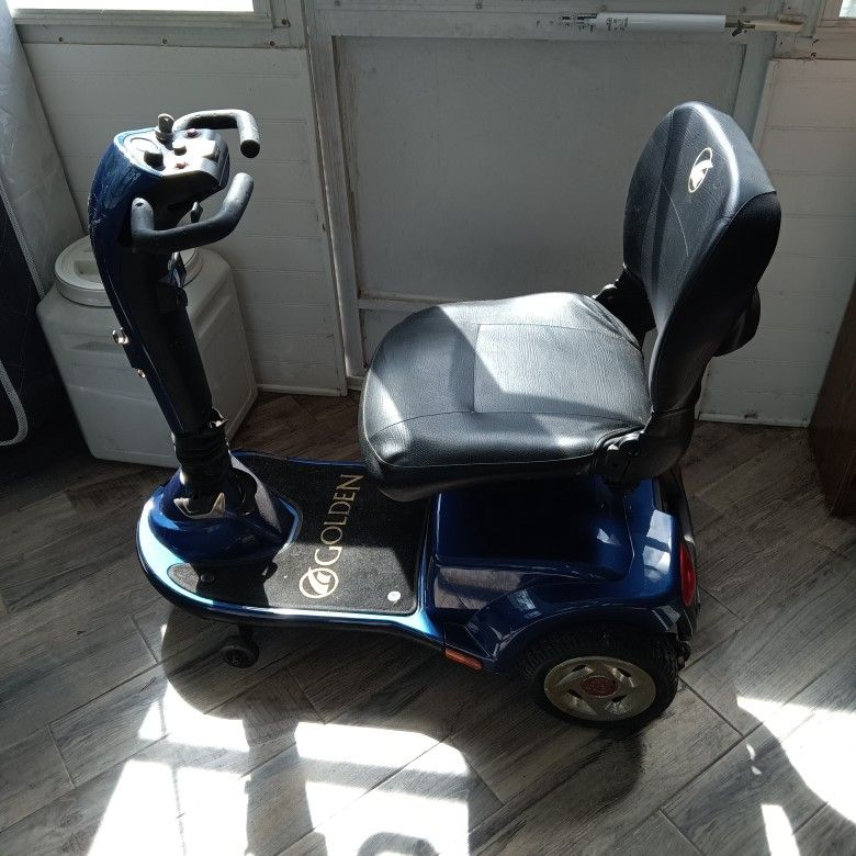 Mobility Scooter, Golden Companion, Blue, 3 Wheeled