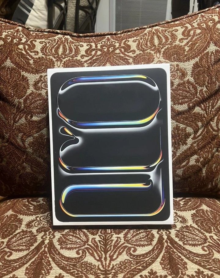 Apple iPad Pro 13-inch (M4)