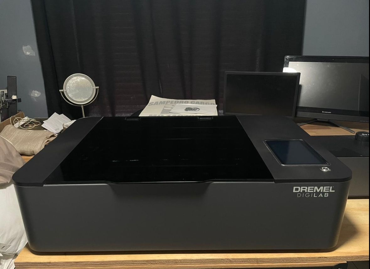 Dremel digilab LC40 laser cutter