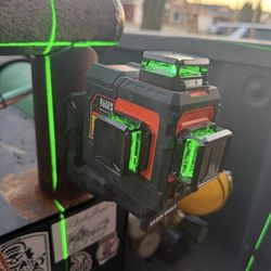 Klein 360 Magnetic Laser