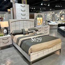 Light Grey 4-pc Bedroom Set: Queen Size Bed, Dresser, Mirror & Nightstand ( Nit Including Mattress)