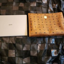 13" Laptop