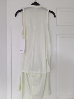 NEW Lululemon Tank-And-Short Romper 3" - Size 4 - Lemon Sorbet