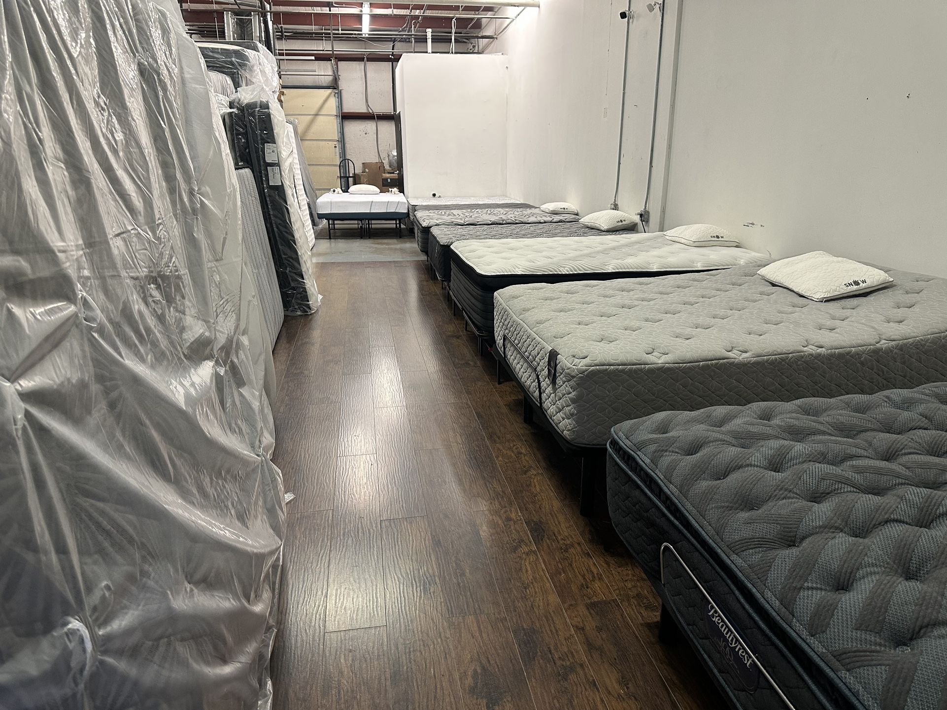 Last Chance to Grab a Mattress at 30-80% Off!