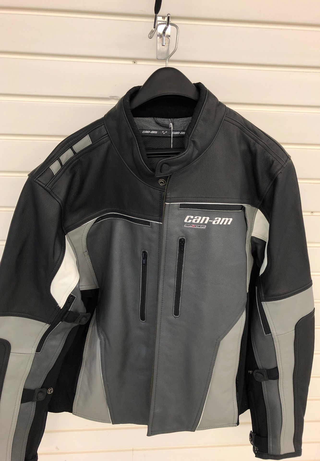 Can am sounder leather motorcycle jacket