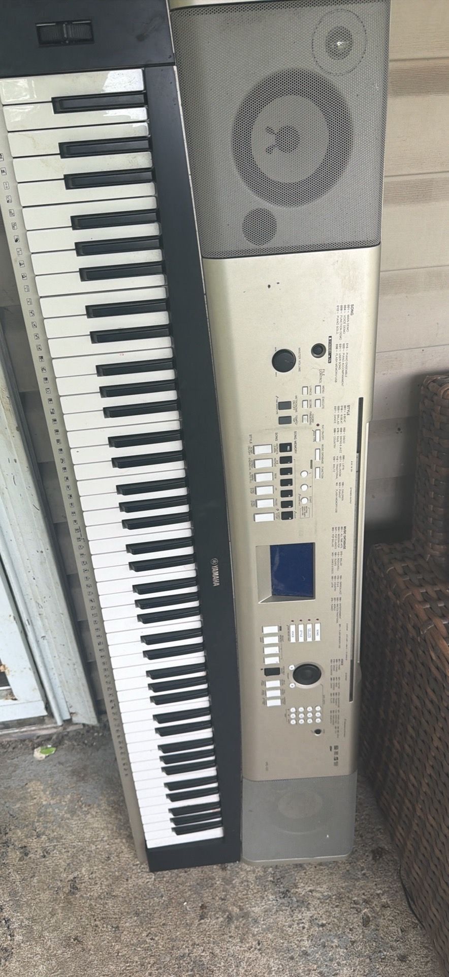 Mic set with Yamaha keyboard