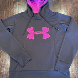 LIKE NEW UNDER ARMOUR HOODIE SIZE SMALL