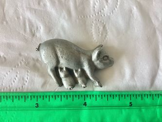 Vtg. Miniature Pewter Pig + Piglets Figurine Paperweight 1.75” Long