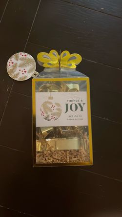 Holiday cookie cutters