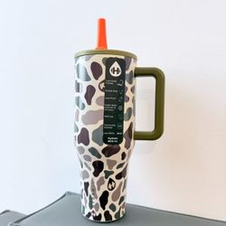 Hydrojug Duck Camo 40Oz Traveler Tumbler