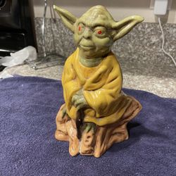 Ceramic Yoda - Star Wars