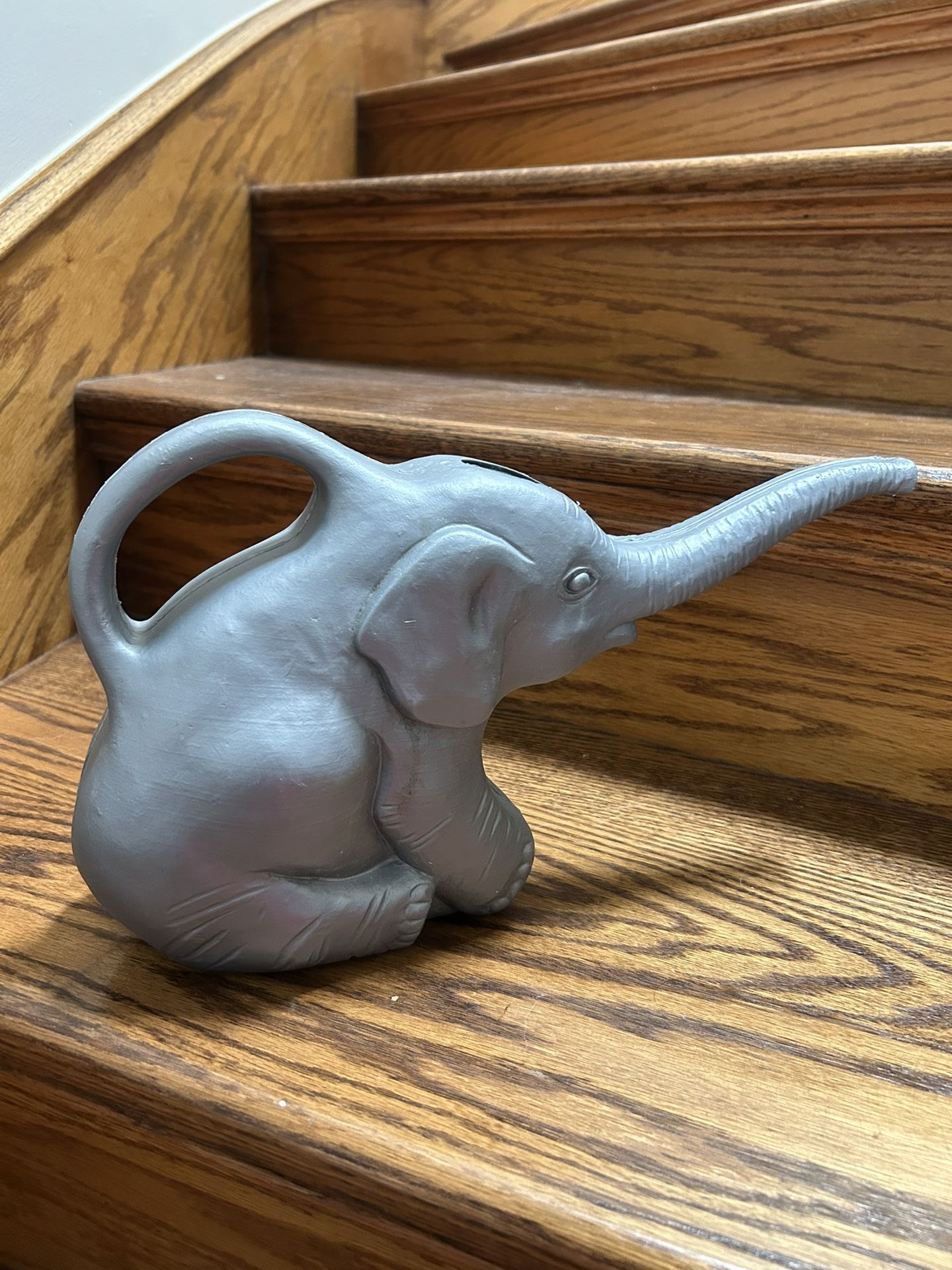 ENDED Vintage 1996 Union Products Blow Mold Figural Elephant Watering Can