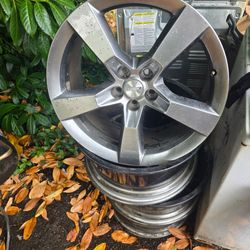 20" Chevy Camaro stock rims