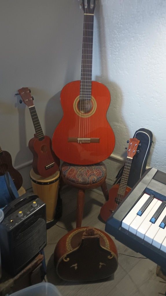 Guitar Nylon String