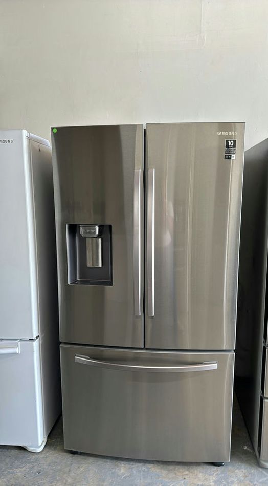 Samsung 3-Door Refrigerator (French Door Fridge) Stainless Steel - French Door Ice Maker