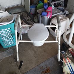 ♿ Accessible Toilet 